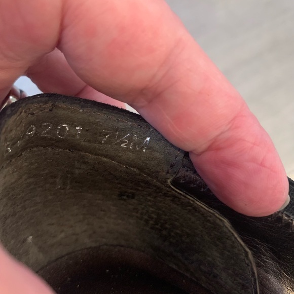 Walking Cradles black suede/patent leather heels with silver zipper detail. - Picture 11 of 14